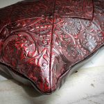 classic-luxury-design-cushion-pillow-red-firenze-detail2